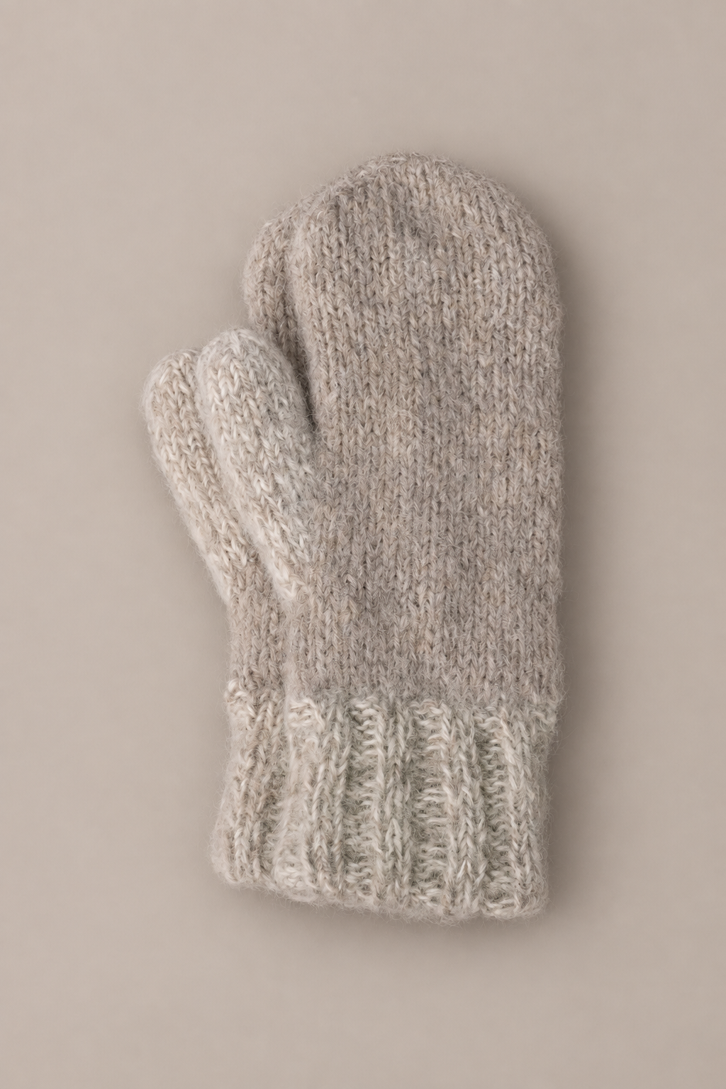 ZARA alpaca wanten mushroom/cloudy white