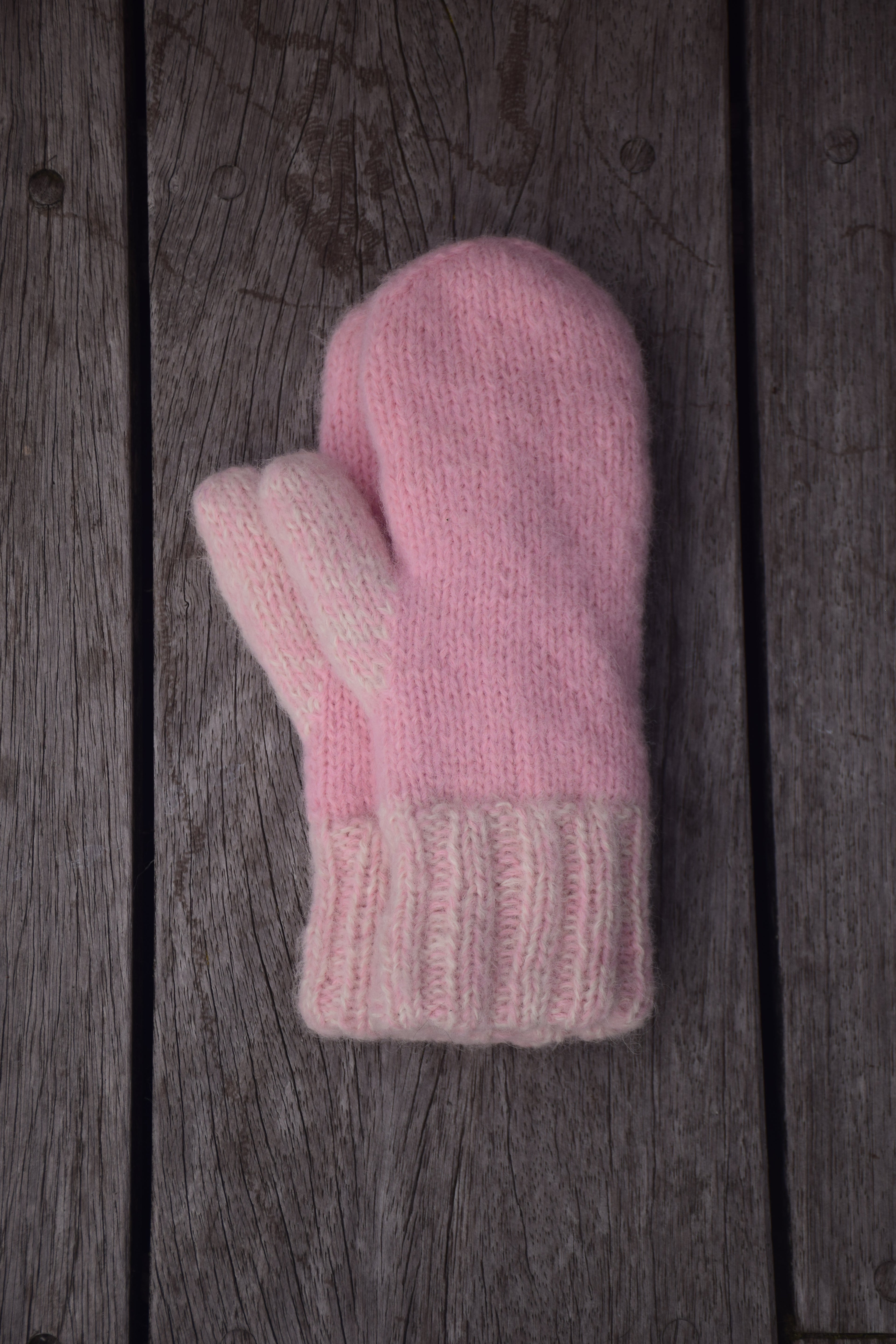 ZARA alpaca mittens powder pink / cloudy white