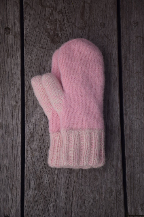 ZARA alpaca mittens powder pink / cloudy white