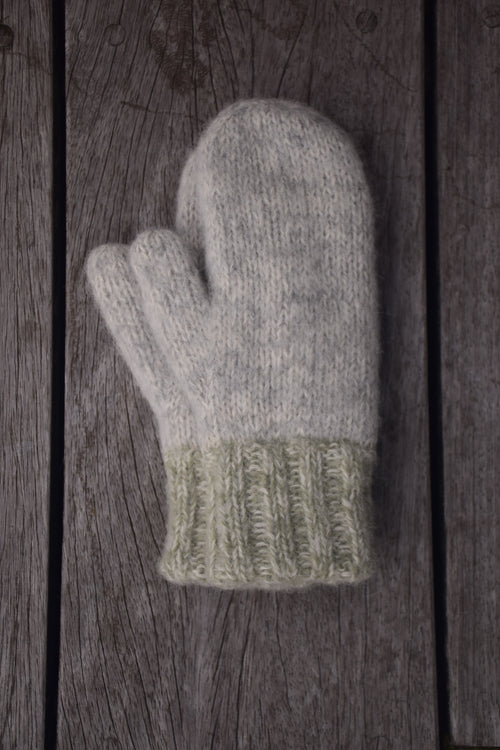 ZARA alpaca mittens light grey / cloudy white / moss green