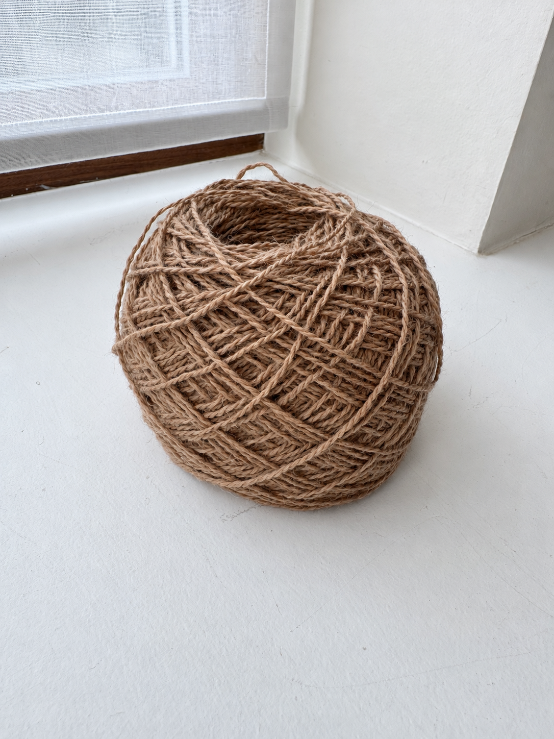 Mandel Fingering-garen - 100g