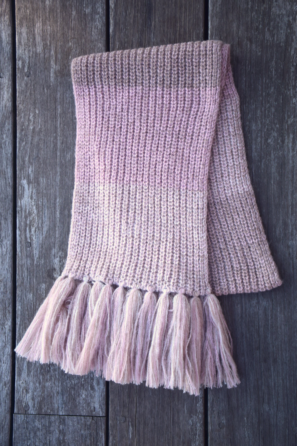 ELARA alpaca scarf with fringes